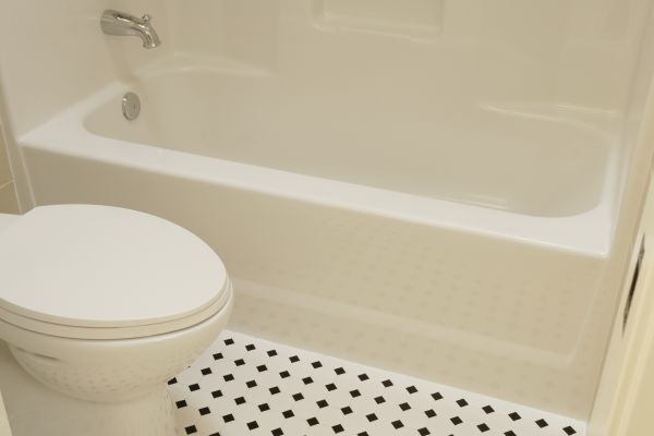 Fiberglass Tub Replacement in West Lafayette